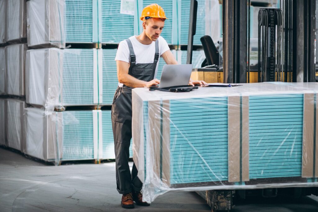Average Crane Moving Costs in NYC by Project Type (Furniture, Safes, HVAC, Commercial Equipment)