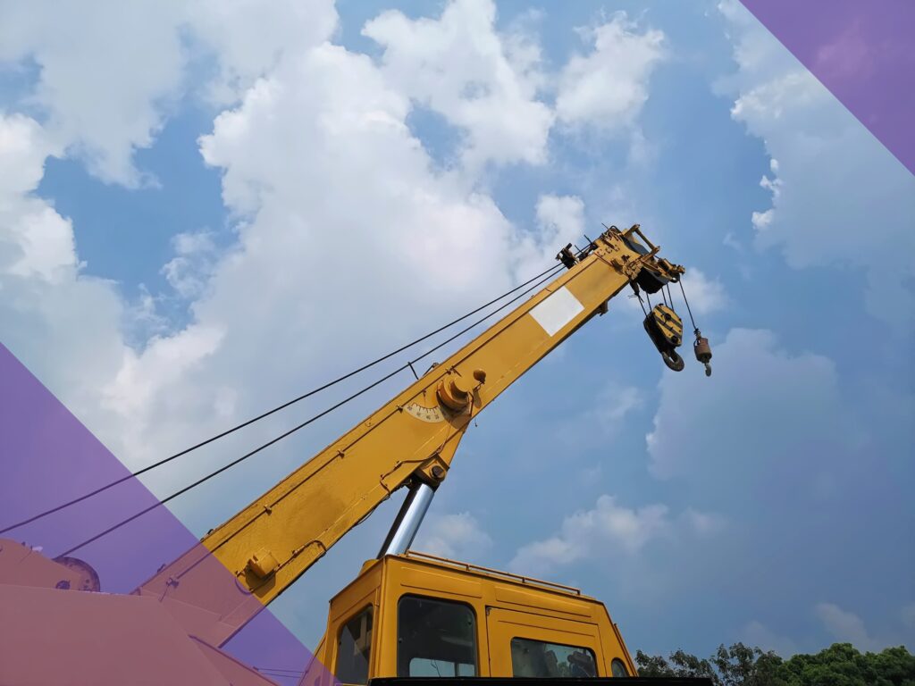 How Crane Moving Is Used for Heavy Equipment and Machinery in NYC