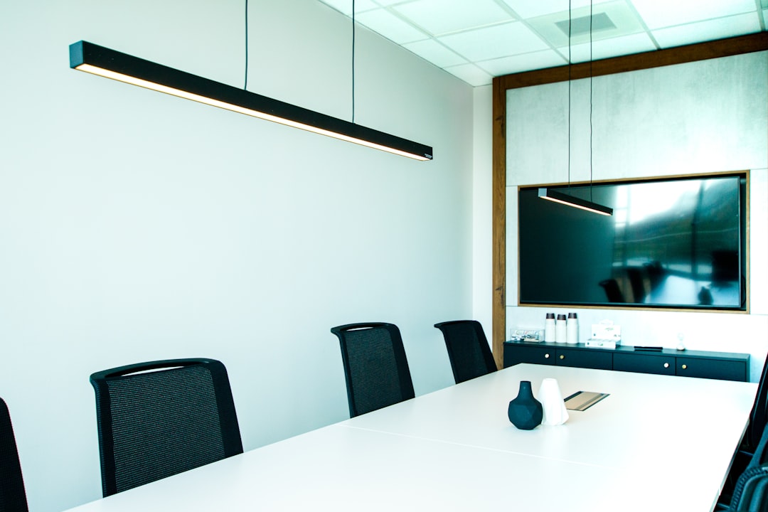 Modern NYC office space — Up N Go corporate move